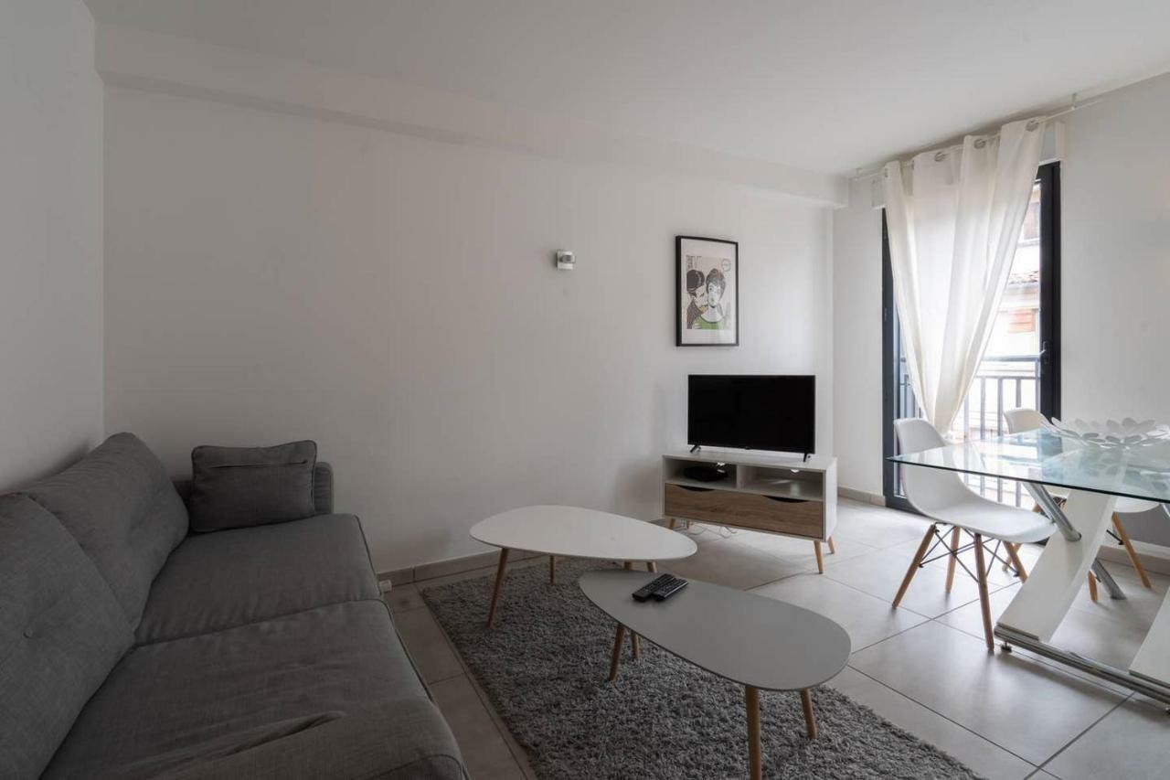 303 - Appartement Duplex Moderne - Jeanne D'Arc, Toulouse Bagian luar foto